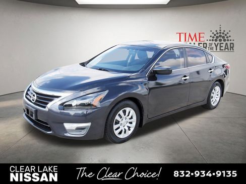 Used 2015 Nissan Altima 2.5 S w/ Power Driver Seat Package image 3