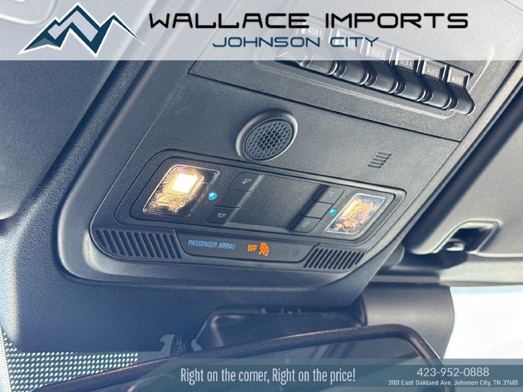 Used 2025 Ford Bronco Raptor AWD/4WD image 17