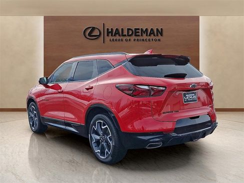 Used 2022 Chevrolet Blazer RS w/ Driver Confidence II Package image 4