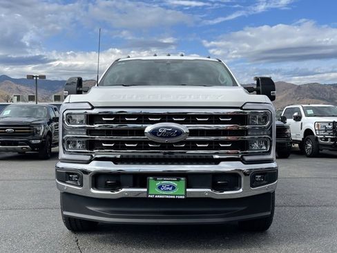 New 2025 Ford F350 Lariat w/ Lariat Ultimate Package image 5