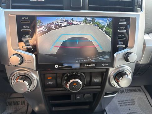 Used 2020 Toyota 4Runner SR5 Premium w/ Moonroof Package AWD/4WD image 28