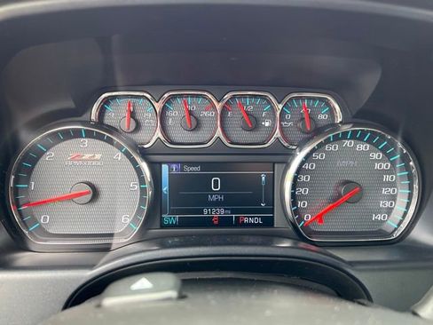 Used 2019 Chevrolet Silverado 1500 LT w/ All Star Edition AWD/4WD image 30