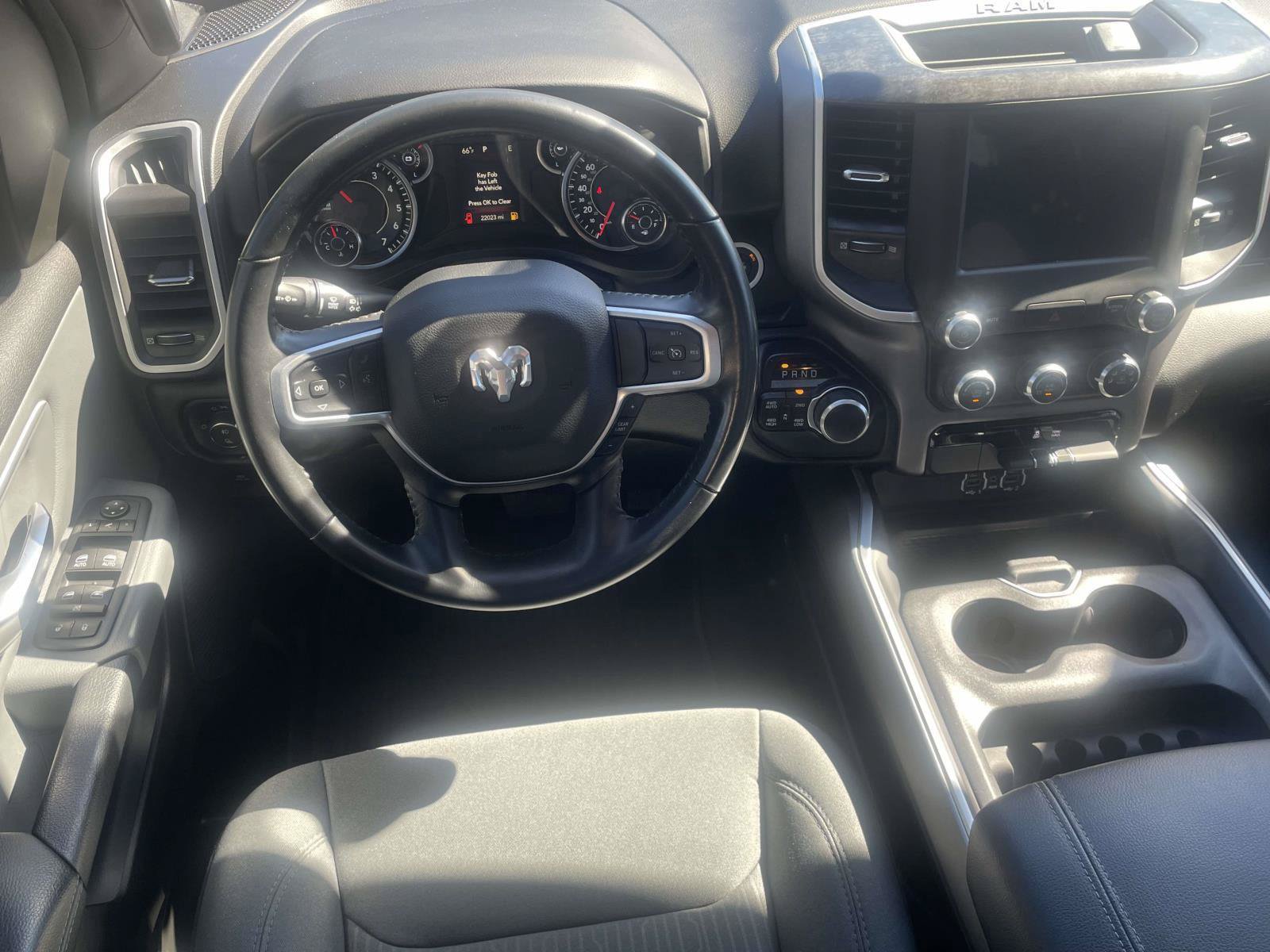 Used 2022 RAM 1500 Big Horn AWD/4WD image 19