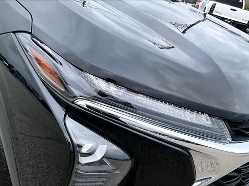 Used 2024 Chevrolet Trax LS w/ Driver Confidence Package image 28