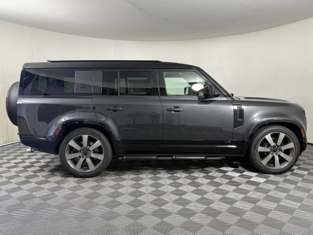 New 2026 Land Rover Defender 130 V8 AWD/4WD image 8