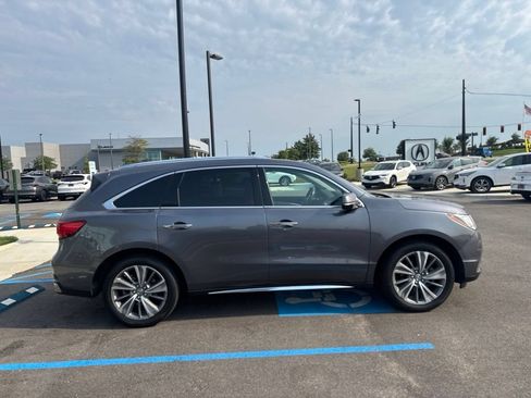 Used 2017 Acura MDX SH-AWD w/ Technology Package image 2