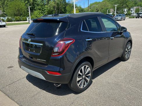Used 2021 Buick Encore Preferred FWD image 3