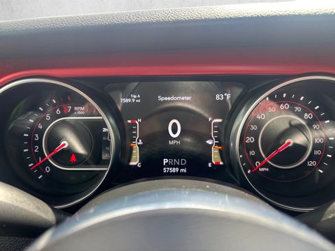 Used 2020 Jeep Wrangler Unlimited Rubicon AWD/4WD image 14