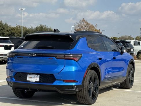 New 2026 Chevrolet Equinox EV RS image 4