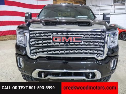 Used 2022 GMC Sierra 2500 Denali w/ Denali Black Diamond Edition image 22