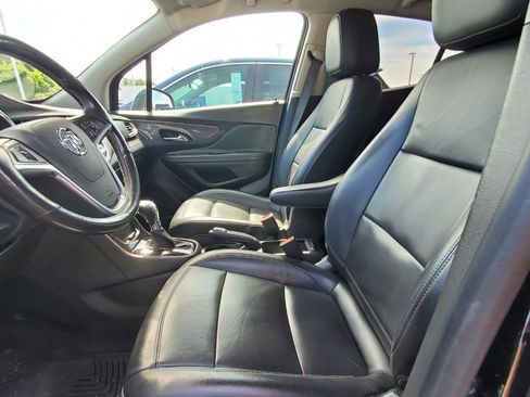 Used 2019 Buick Encore Essence AWD/4WD image 3