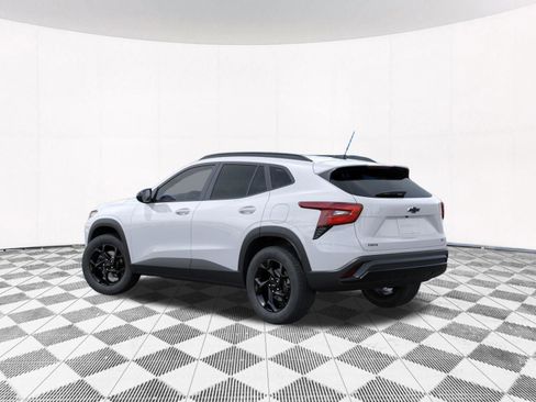 New 2026 Chevrolet Trax LT w/ Driver Confidence Package FWD image 6