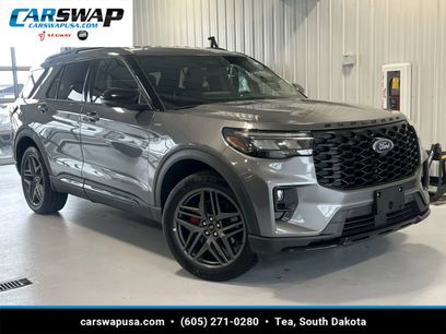 Used 2025 Ford Explorer ST-Line w/ ST-Line Street Pack