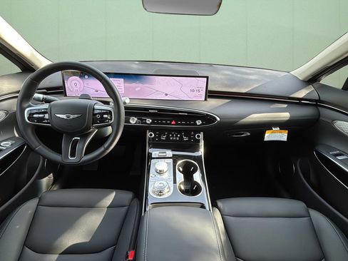 Certified 2026 Genesis GV70 2.5T AWD/4WD image 20