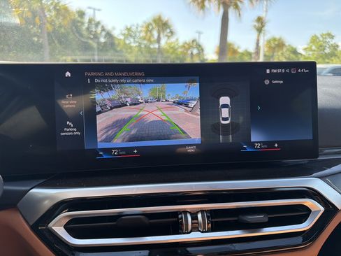 Certified 2023 BMW 330i xDrive Sedan w/ Premium Package AWD/4WD image 25