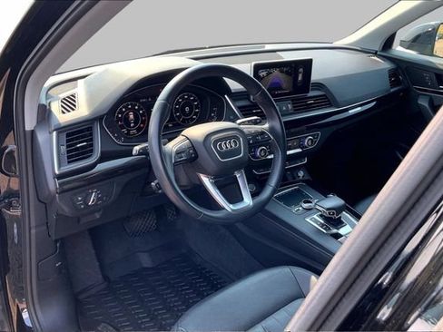 Used 2020 Audi Q5 Premium Plus AWD/4WD image 14
