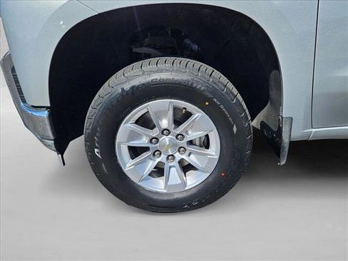 Used 2020 Chevrolet Silverado 1500 LT w/ Trailering Package AWD/4WD image 21
