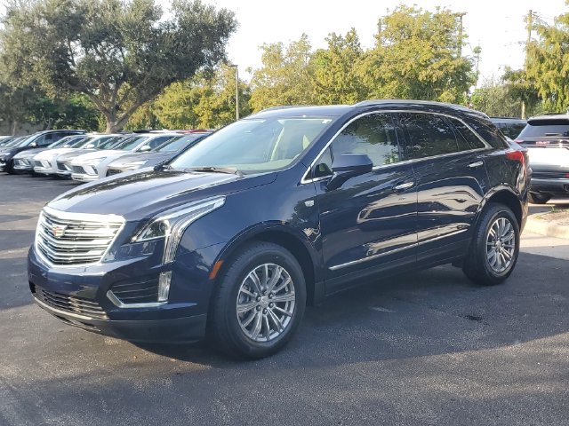 Certified 2017 Cadillac XT5 Luxury w/ Driver Awareness Package FWD image 31