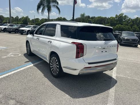 Certified 2025 Hyundai Palisade Calligraphy AWD/4WD image 8