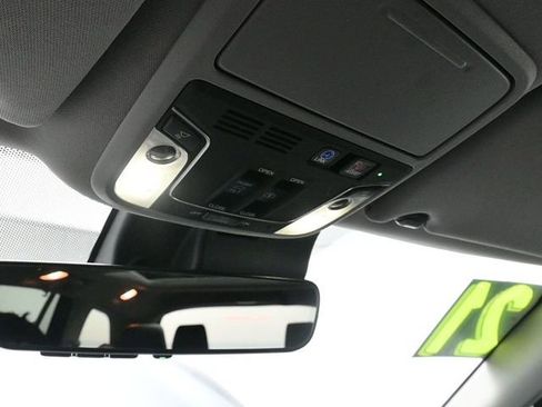 Used 2021 Honda Pilot Elite image 23