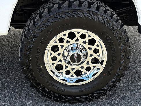 Used 2023 Ford F250 XLT w/ FX4 Off-Road Package image 7