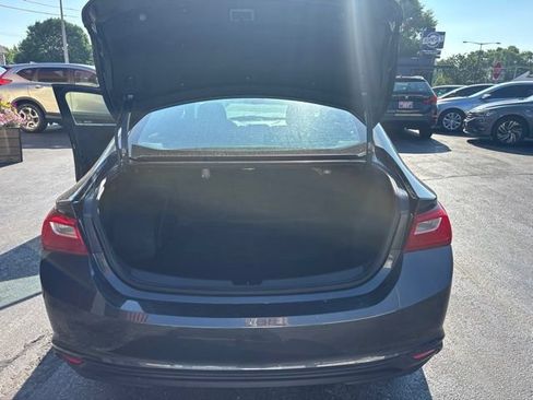 Used 2018 Chevrolet Malibu LS FWD image 16
