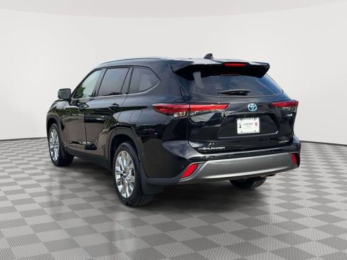 Used 2023 Toyota Highlander Limited AWD/4WD image 5