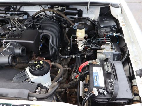 Used 2006 Ford Ranger XL image 31