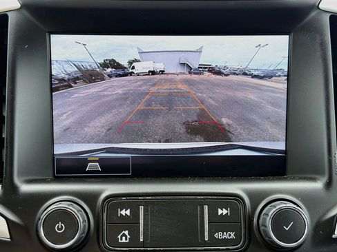 Used 2023 GMC Terrain SLT AWD/4WD image 30
