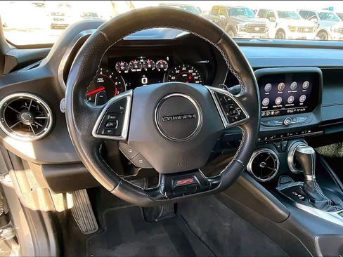 Used 2021 Chevrolet Camaro SS image 6