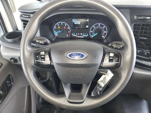 Used 2022 Ford Transit 350 DRW RWD image 26