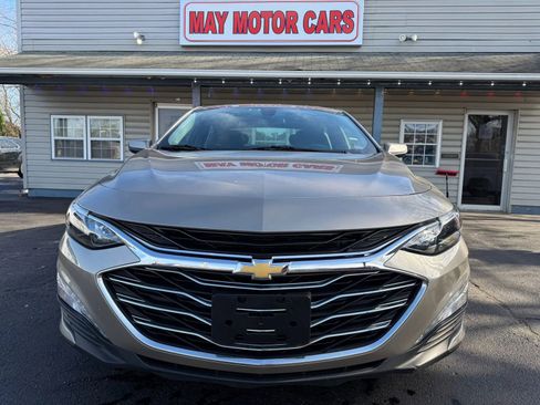 Used 2022 Chevrolet Malibu LT FWD image 9