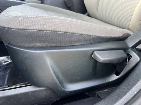 Used 2022 Ford Escape S image 14