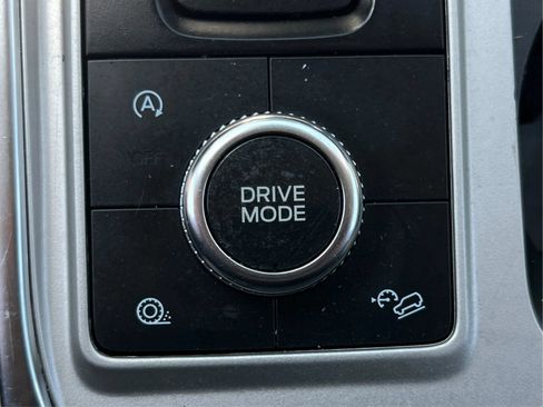 Used 2021 Ford Explorer Limited AWD/4WD image 43
