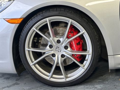 Used 2018 Porsche 718 Cayman GTS image 30