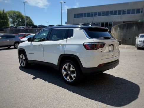 Used 2019 Jeep Compass Limited AWD/4WD image 12