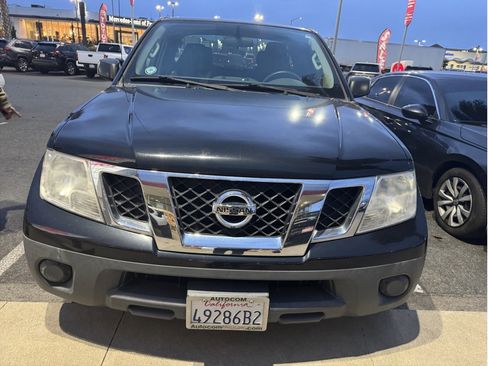 Used 2016 Nissan Frontier S image 3