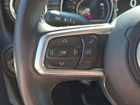 Used 2020 Jeep Gladiator Overland AWD/4WD image 25