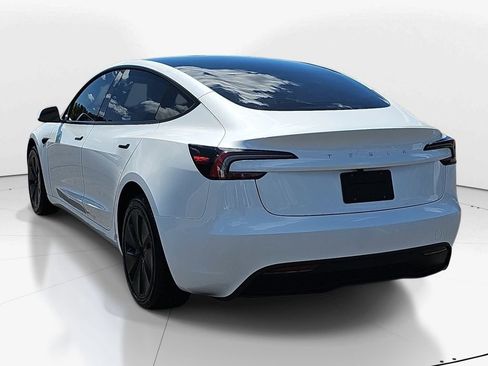 Used 2024 Tesla Model 3 Long Range RWD image 8