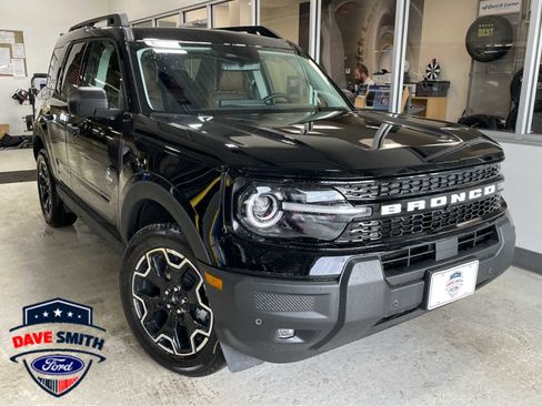 New 2026 Ford Bronco Sport Outer Banks AWD/4WD image 1