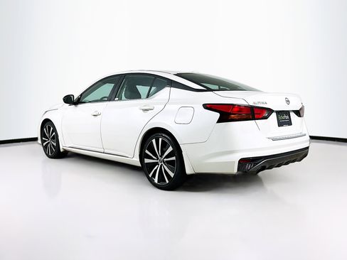 Used 2019 Nissan Altima 2.5 SR w/ SR Premium Package FWD image 5