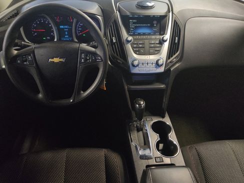 Used 2017 Chevrolet Equinox LS FWD image 22