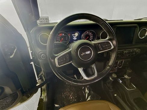 Used 2022 Jeep Wrangler Unlimited Rubicon w/ LED Lighting Group image 11