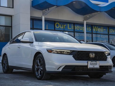 Certified 2023 Honda Accord EX image 1