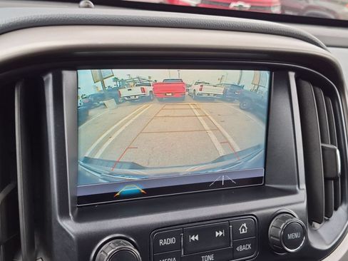 Used 2018 Chevrolet Colorado Z71 w/ Centennial Edition AWD/4WD image 19