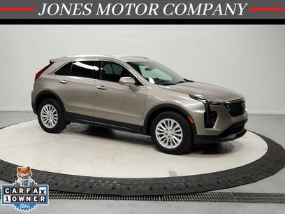 Used 2024 Cadillac XT4 Luxury w/ Cold Weather Package