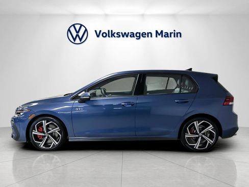 New 2026 Volkswagen GTI SE image 2