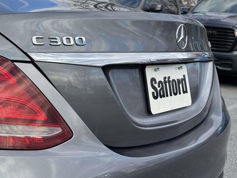 Used 2018 Mercedes-Benz C 300 4MATIC Sedan image 11