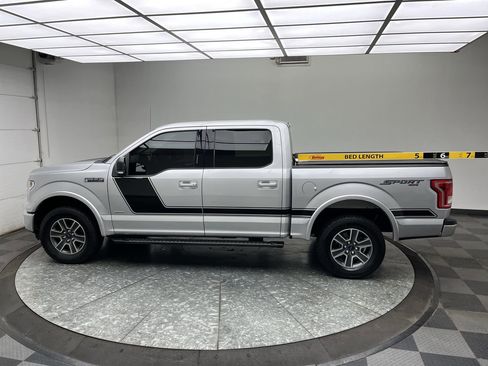 Used 2016 Ford F150 XLT w/ Equipment Group 302A Luxury image 6