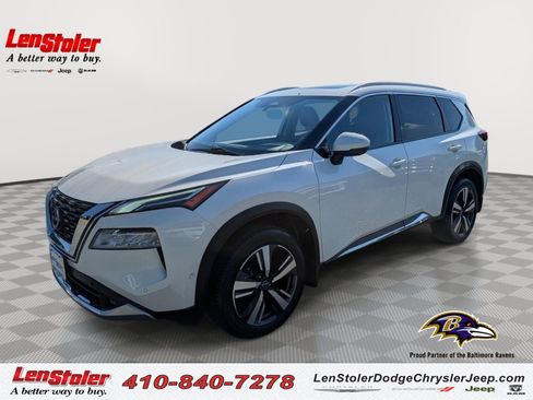 Used 2022 Nissan Rogue Platinum AWD/4WD image 1